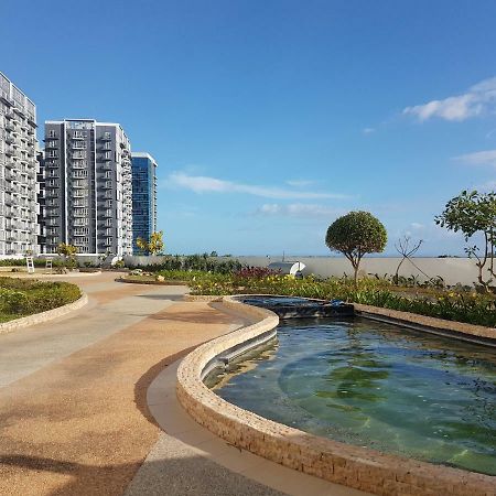 Mactan Newtown Condo With Garden And Ocean View 8Newtown Blvd Lapu-Lapu City Buitenkant foto