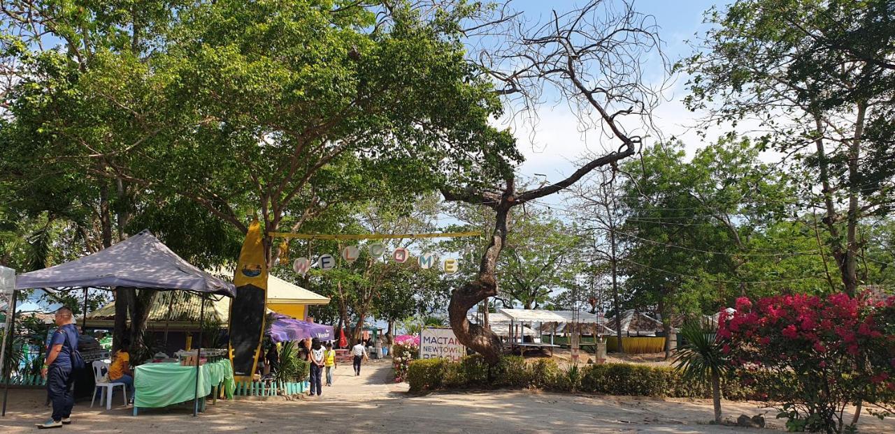 Mactan Newtown Condo With Garden And Ocean View 8Newtown Blvd Lapu-Lapu City Buitenkant foto